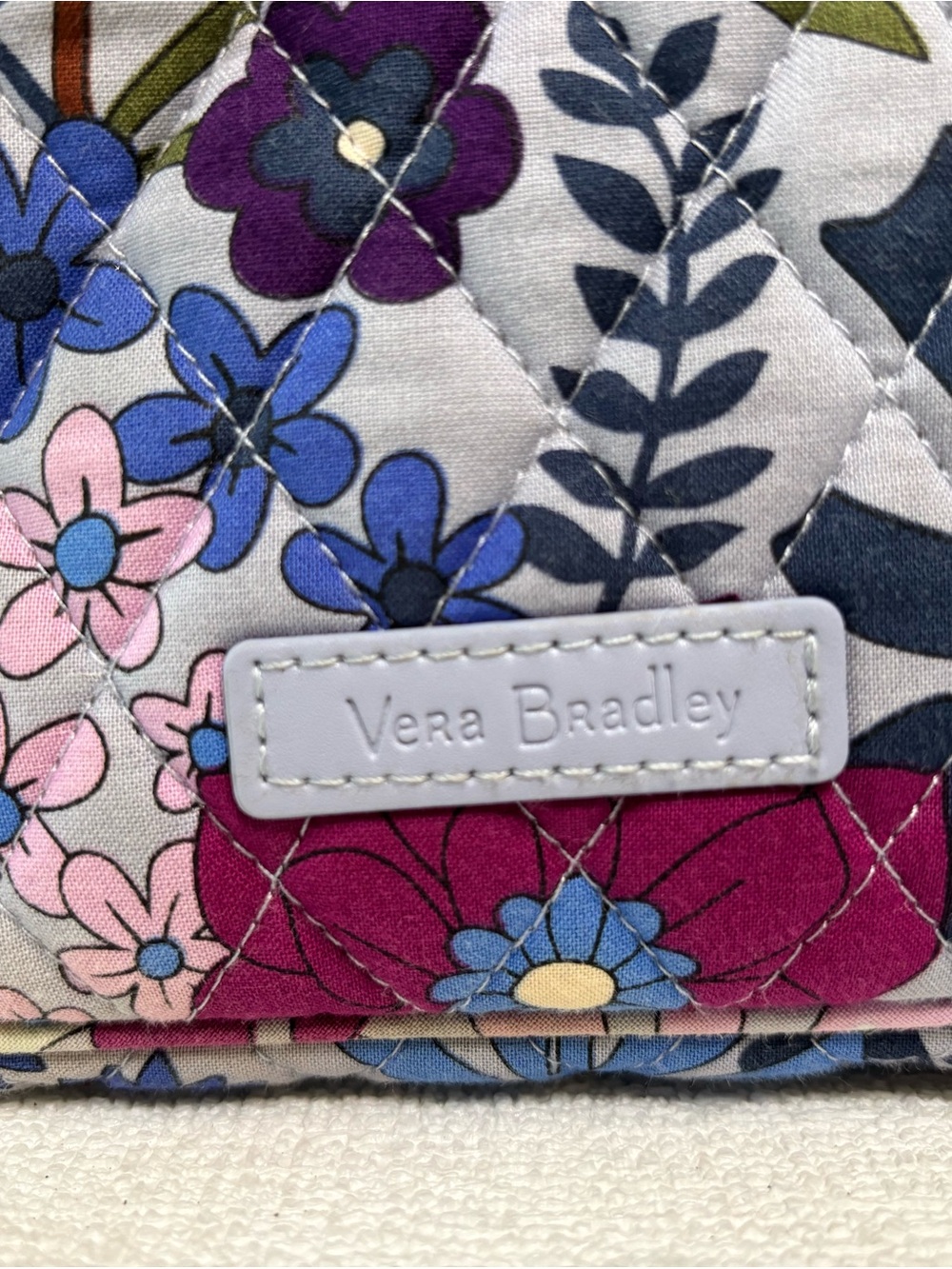 Vera Bradley Quilted Bengal Lily Lunch Box in Lavender, Pink, Blue - Picture 2 of 7